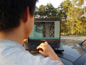 checking the exciting photos!